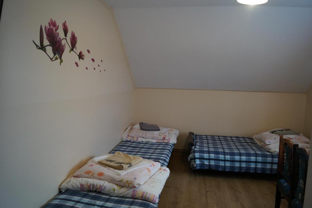 Ostoja Hotel Polanczyk Bagian luar foto