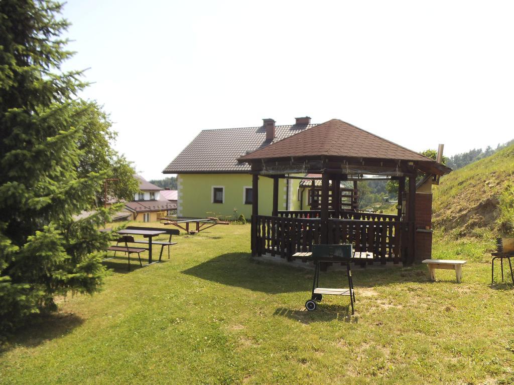 Ostoja Hotel Polanczyk Bagian luar foto