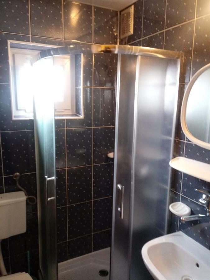 Ostoja Hotel Polanczyk Bagian luar foto